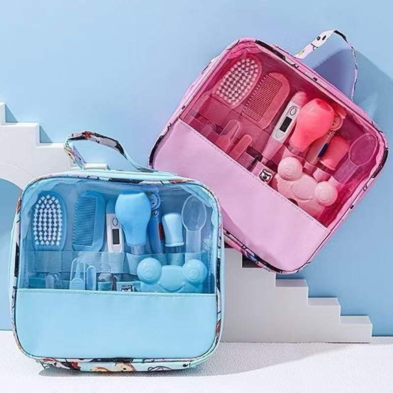 Bolsa Com Kit Para Cuidados De Higiene ESaúde Do Seu Bebê Com13 Peças Contém TermômetroEscova Cortador E Outros Produtos