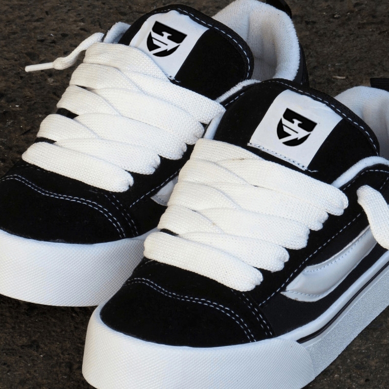 tenis marts kn feminino e masculino skate preto branco casual